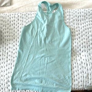 Lululemon Women’s Icy blue top - size 6